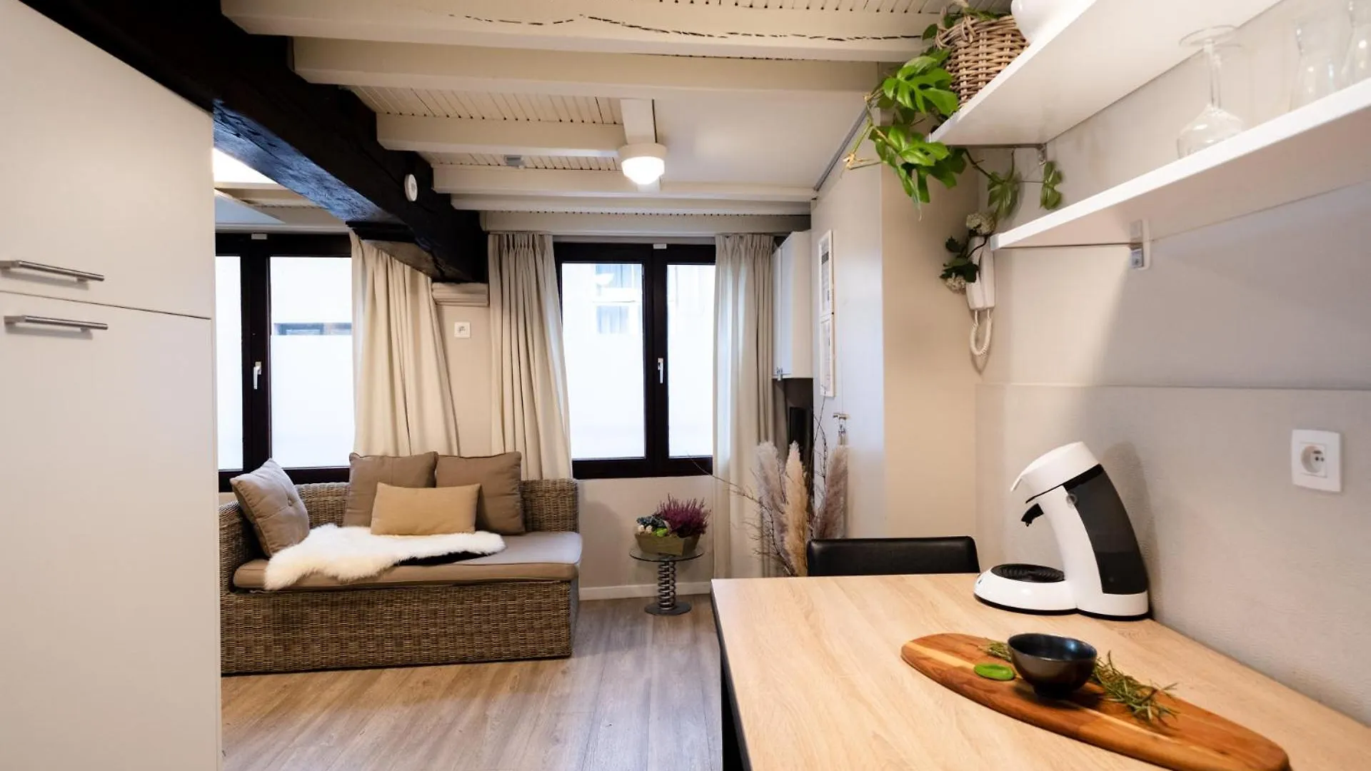 CityHome Antwerpen Apartment